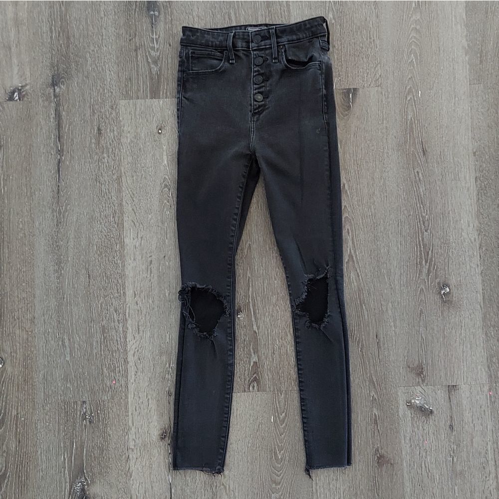 Abercrombie & Fitch Simone High Rise Super Skinny Distressed Button Fly Size 25